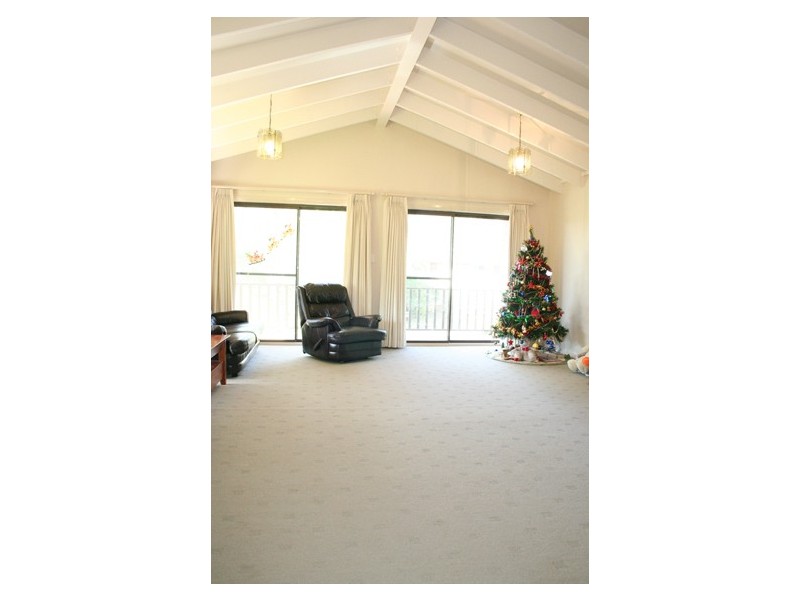 10 Pasadena Place, Orange NSW 2800