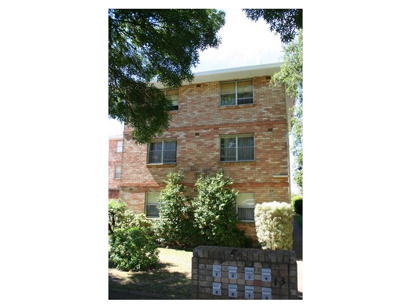2/13 Torpy Street, Orange NSW 2800