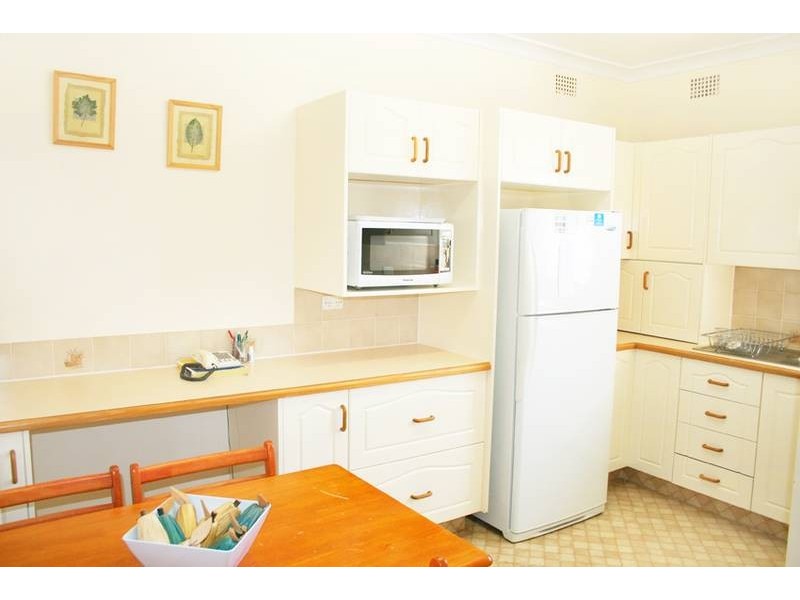 2/13 Torpy Street, Orange NSW 2800