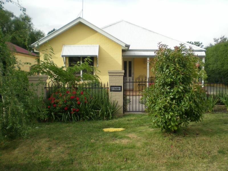 33 Crowson Street, Millthorpe NSW 2798