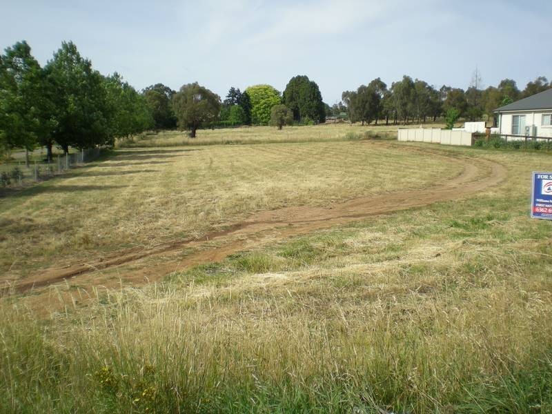 409 The Escort Way, Orange NSW 2800