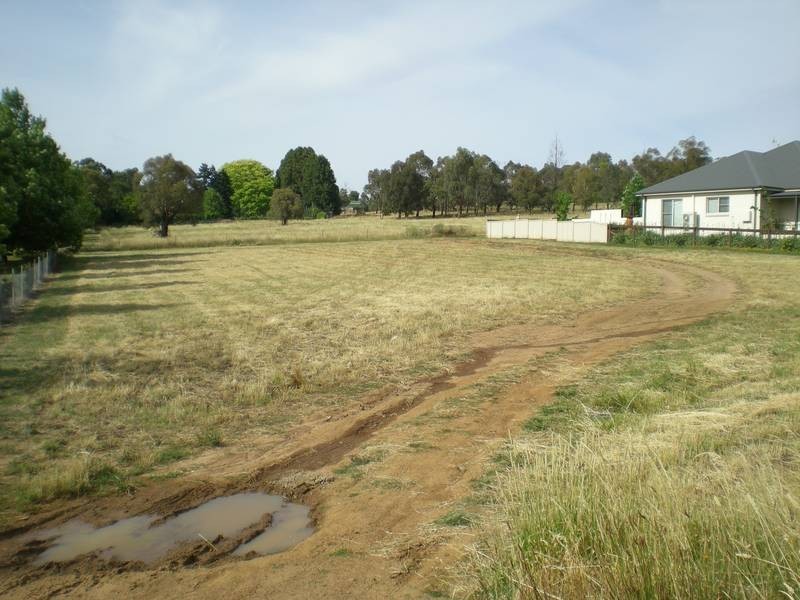 409 The Escort Way, Orange NSW 2800