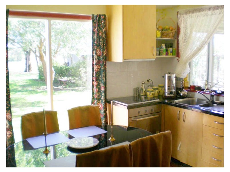 274 Leeds Parade, Orange NSW 2800