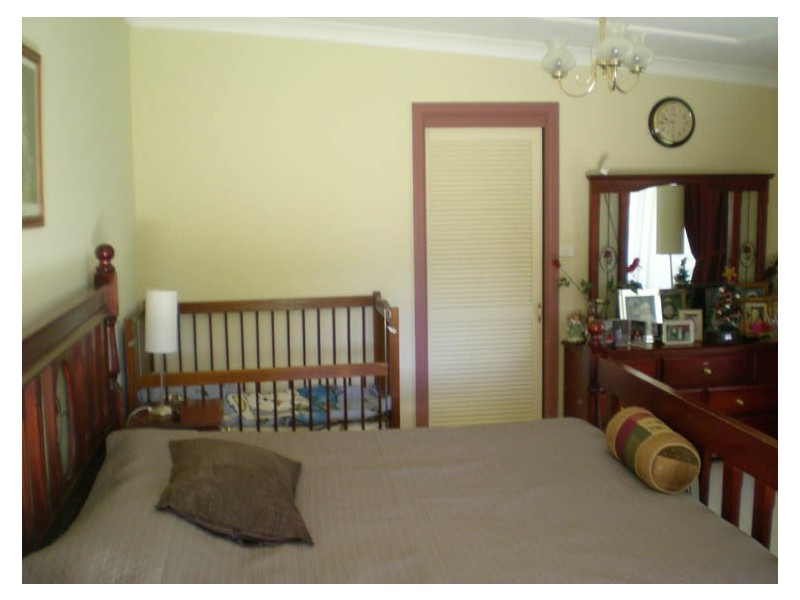 274 Leeds Parade, Orange NSW 2800