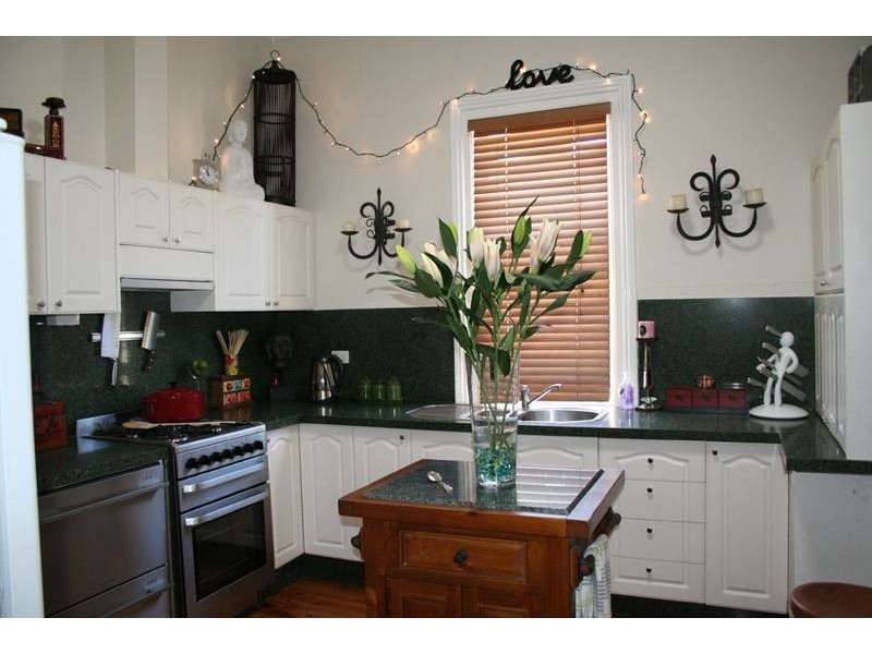 123 Lords Place, Orange NSW 2800