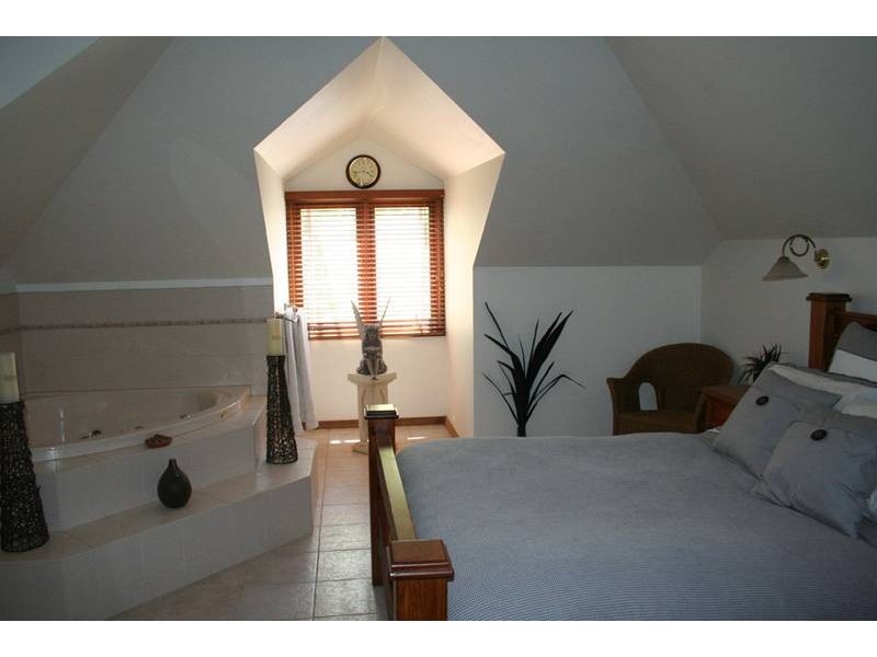 123 Lords Place, Orange NSW 2800