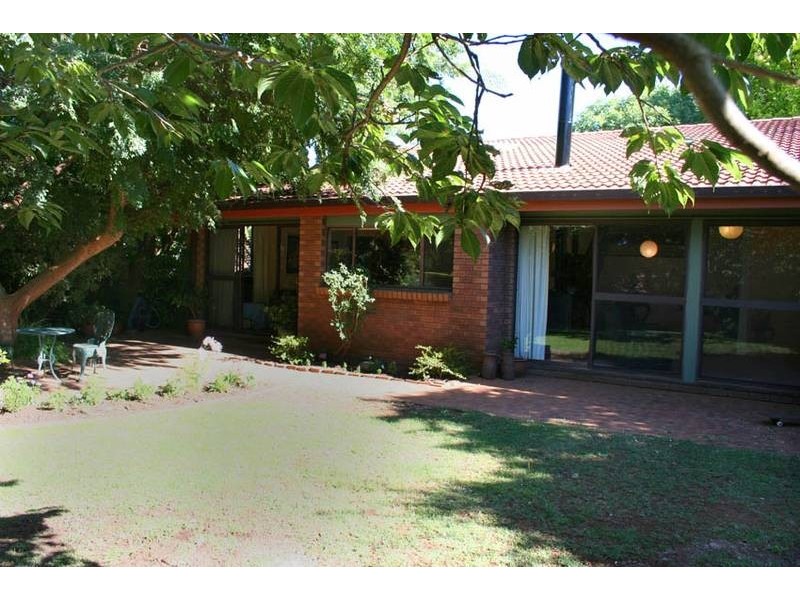 14 Noonameena Drive, Orange NSW 2800