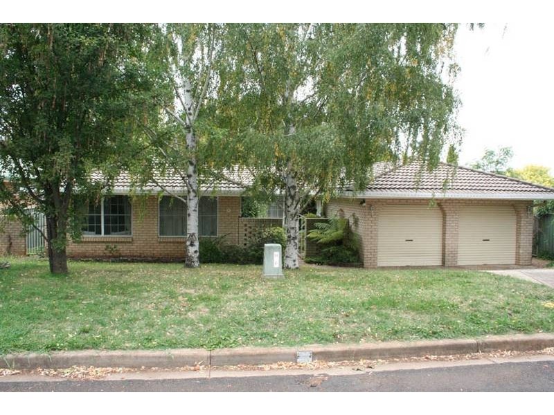 10 Murraba Close, Orange NSW 2800