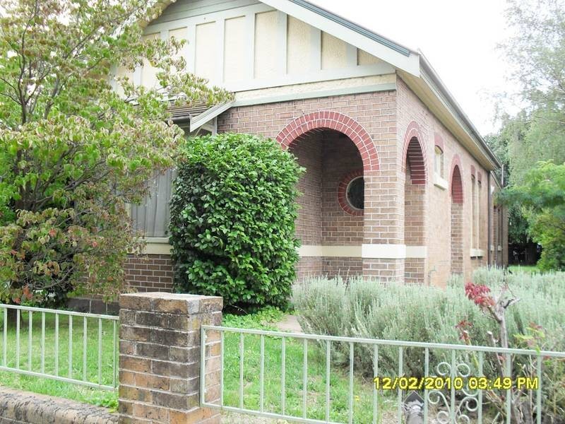 11 Summer Street, Orange NSW 2800