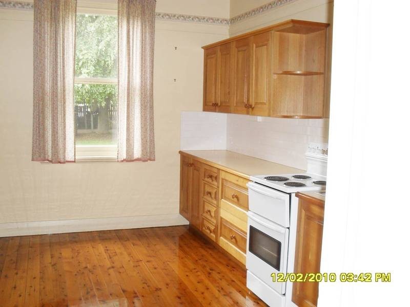 11 Summer Street, Orange NSW 2800