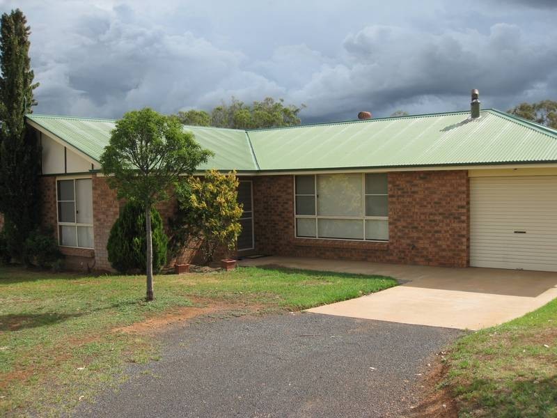 365 Peabody Road, Molong NSW 2866