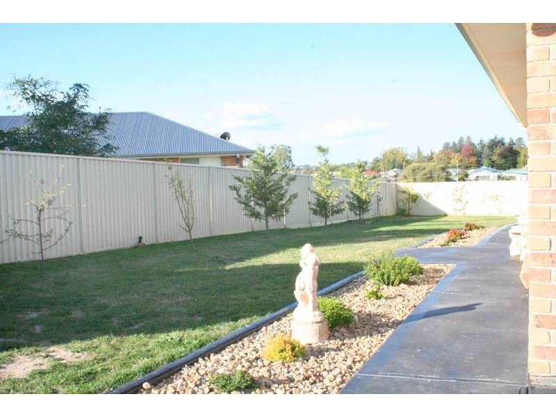 376 Escort Way, Orange NSW 2800
