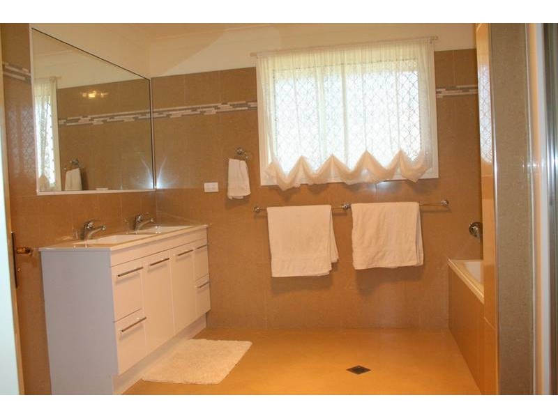 376 Escort Way, Orange NSW 2800