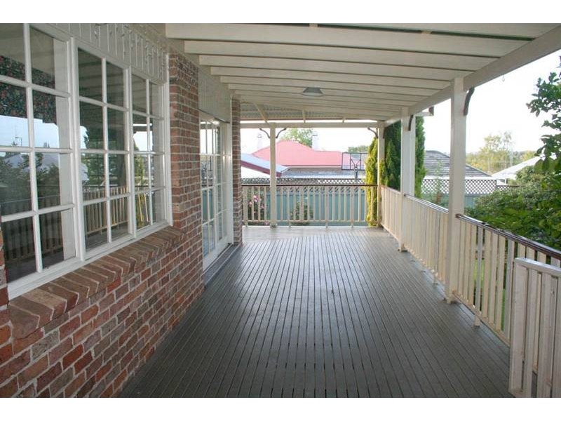 94 Sampson Street, Orange NSW 2800