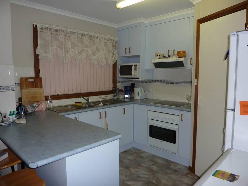 36 Lee Street, Molong NSW 2866