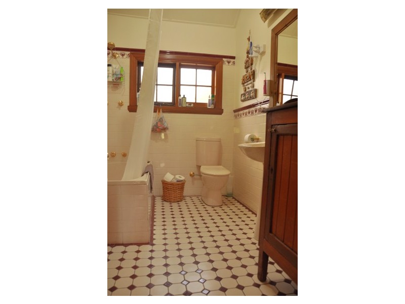 115 Hill Street, Orange NSW 2800