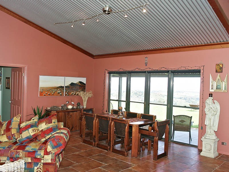 4150 Cargo Road, Orange NSW 2800