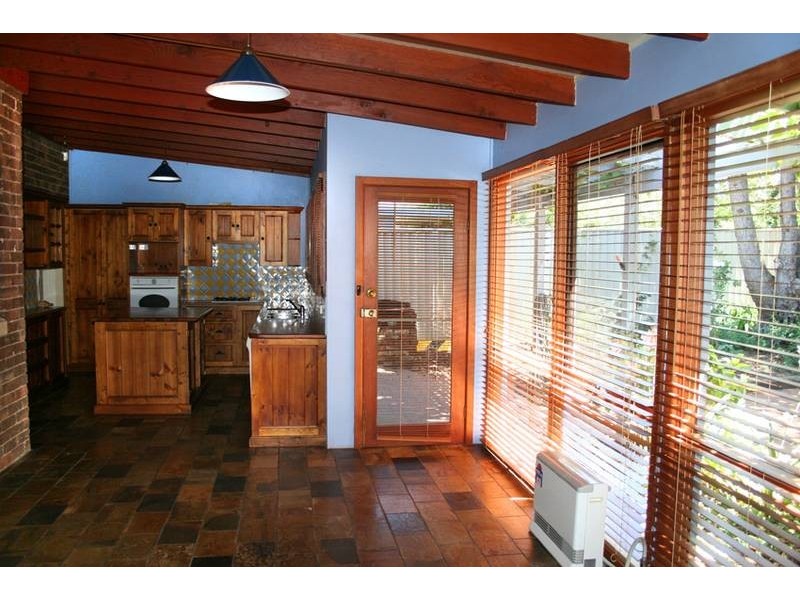 135 Hill Street, Orange NSW 2800