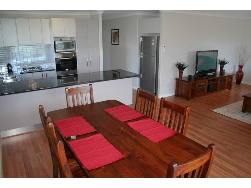 12a Mahogany Crescent, Orange NSW 2800