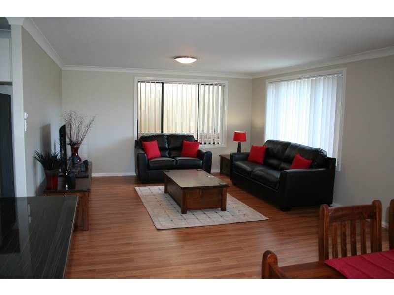 12a Mahogany Crescent, Orange NSW 2800