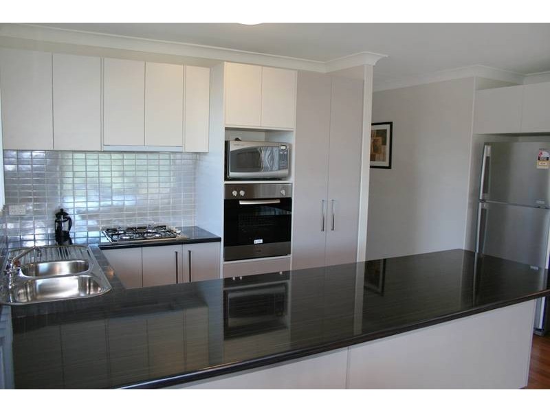 12a Mahogany Crescent, Orange NSW 2800