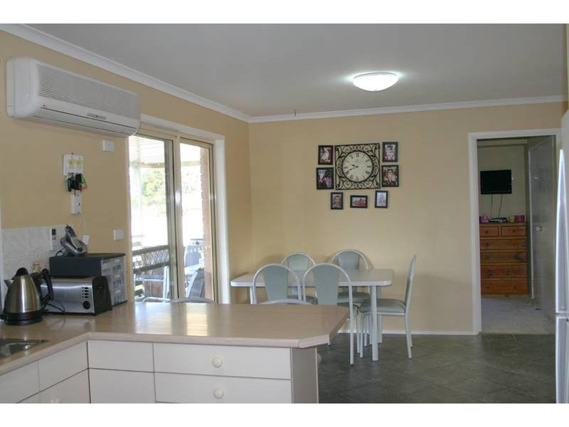 70 Main Street, Cudal NSW 2864