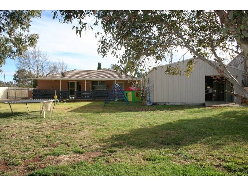 70 Main Street, Cudal NSW 2864