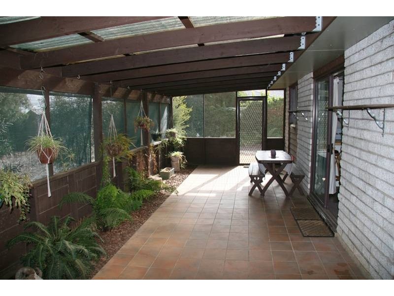 99 Burrendong Way, Orange NSW 2800