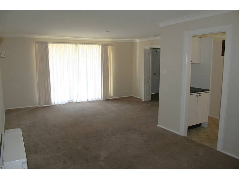 19 Caleula Crescent, Orange NSW 2800