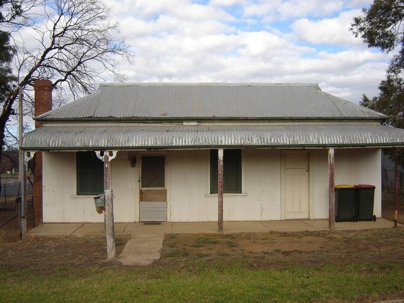 32 Cudal Street, Manildra NSW 2865