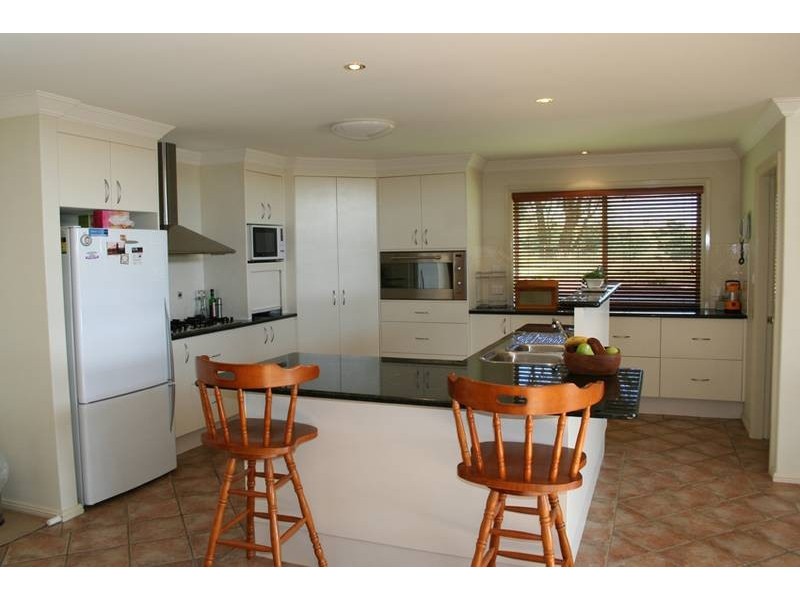158 Darcy Brown Place, Orange NSW 2800