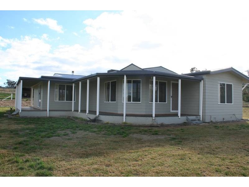 9 Merga Street, Cudal NSW 2864