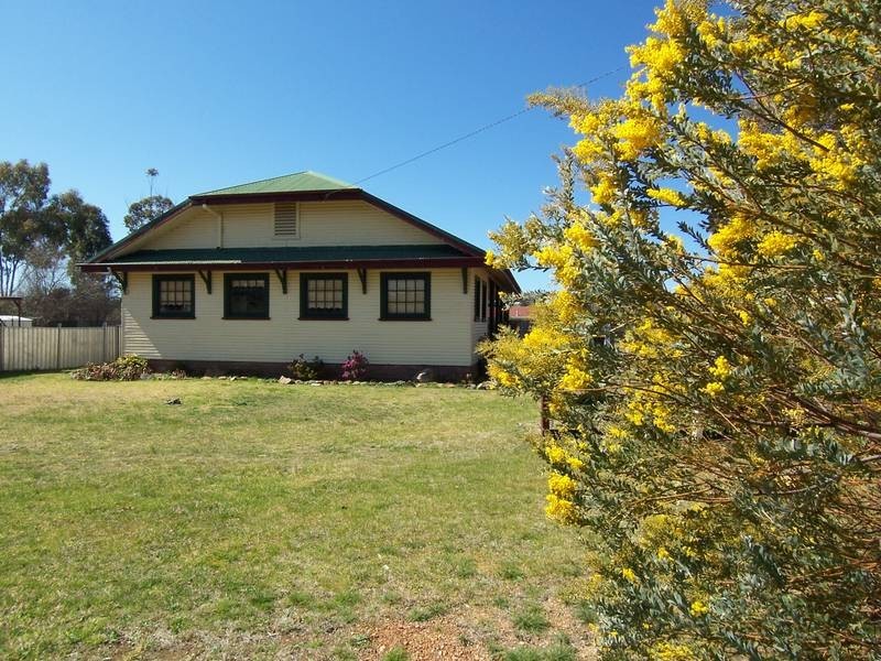 71-73 Obley Street, Molong NSW 2866