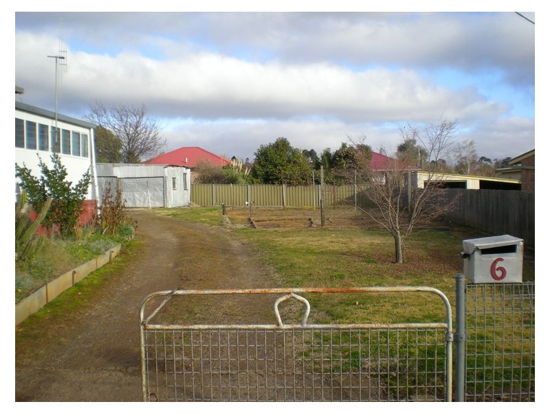 6 Hawkins Lane, Orange NSW 2800