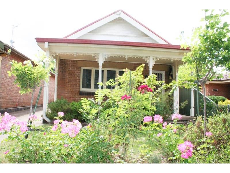 68 Clinton Street, Orange NSW 2800