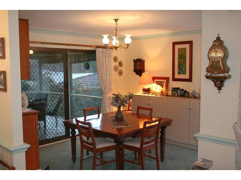 8 Binnari Avenue, Orange NSW 2800