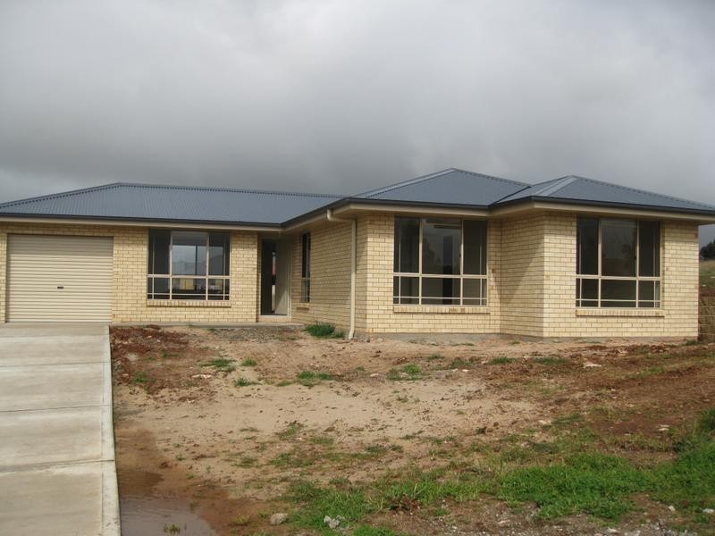 72 Hill Street, Molong NSW 2866