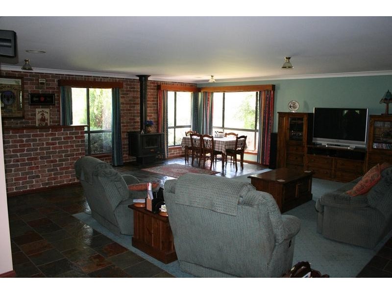5 Palmer Street, Blayney NSW 2799
