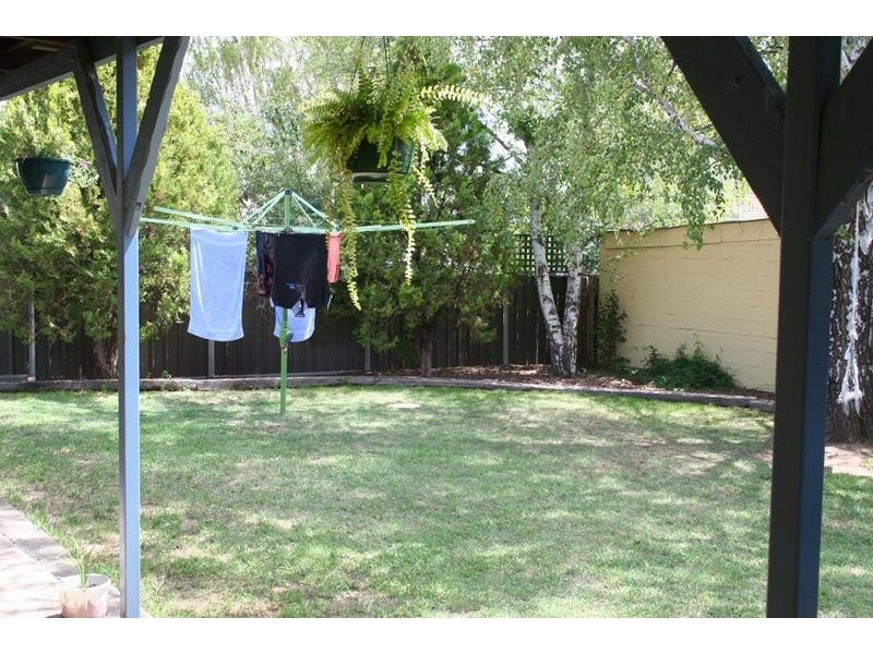 11 Nunns Avenue, Orange NSW 2800