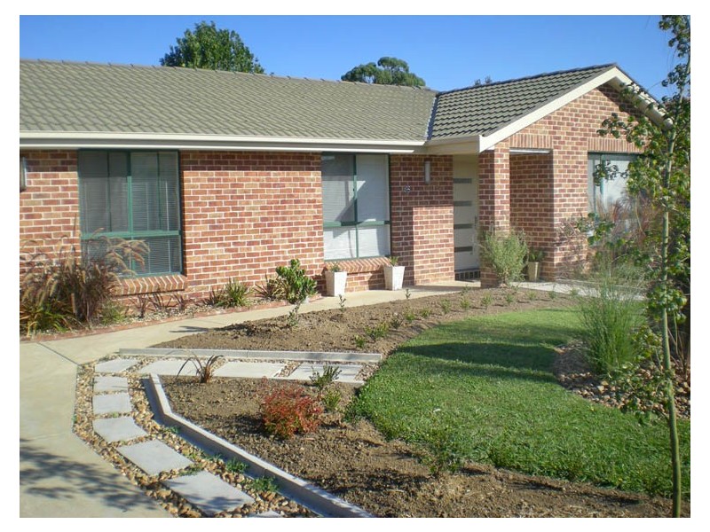 66 Turner Crescent, Orange NSW 2800
