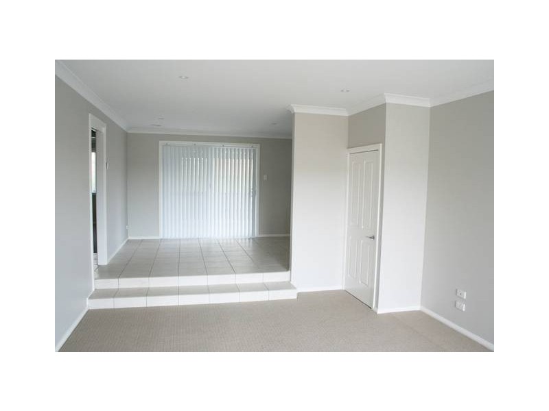 1B Maroney Close, Orange NSW 2800
