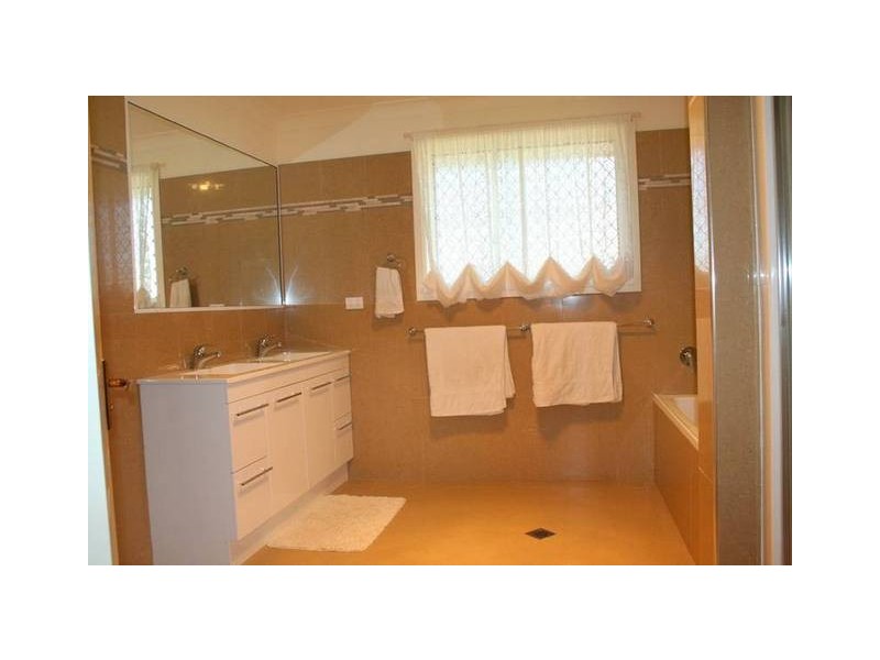 376 Escort Way, Orange NSW 2800