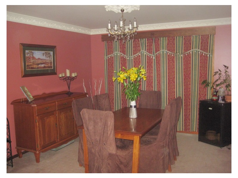 25 Polona Street, Blayney NSW 2799