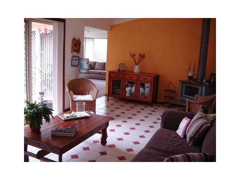 25 Polona Street, Blayney NSW 2799