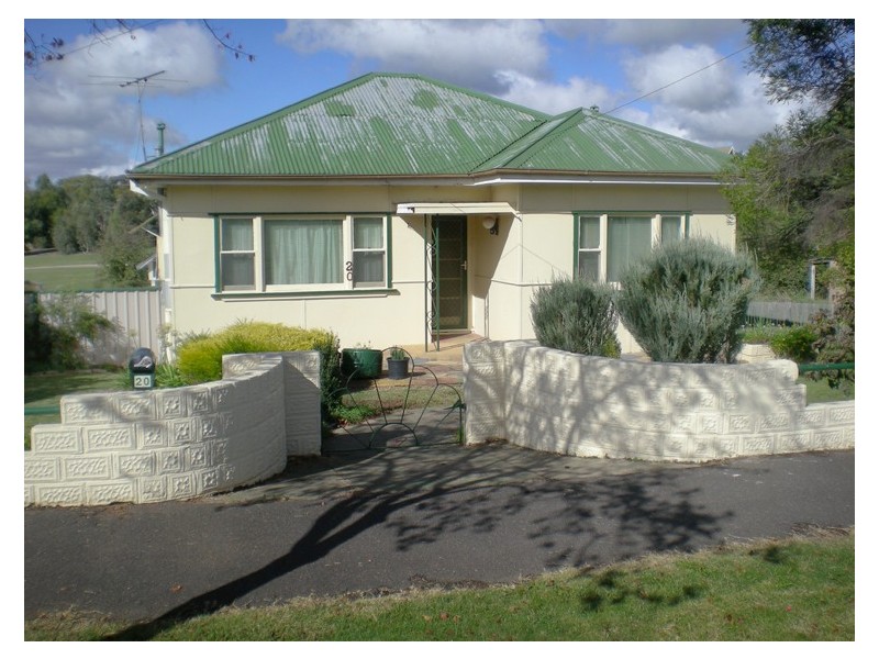 20 McLachlan Street, Orange NSW 2800