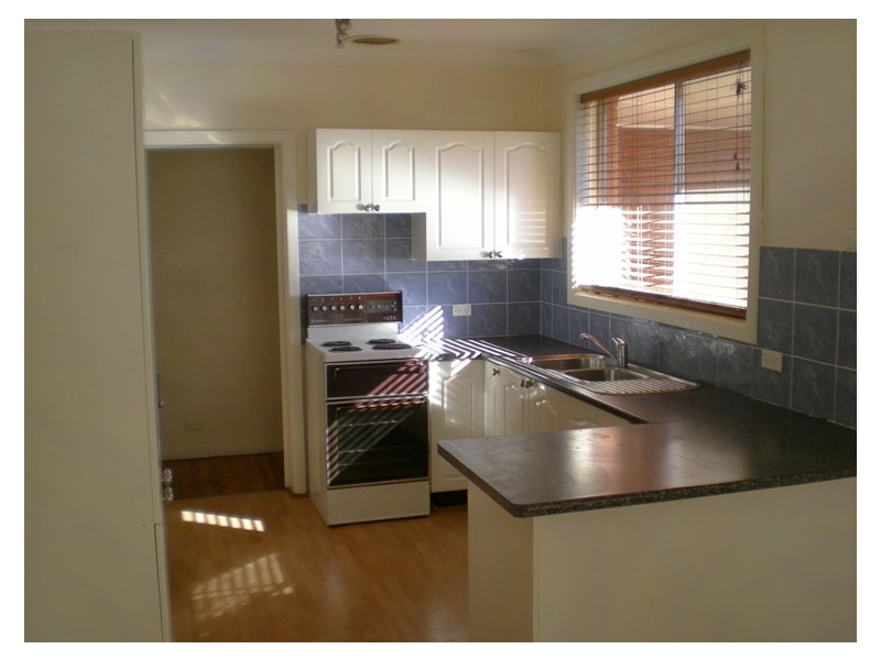 27 Hale Street, Orange NSW 2800
