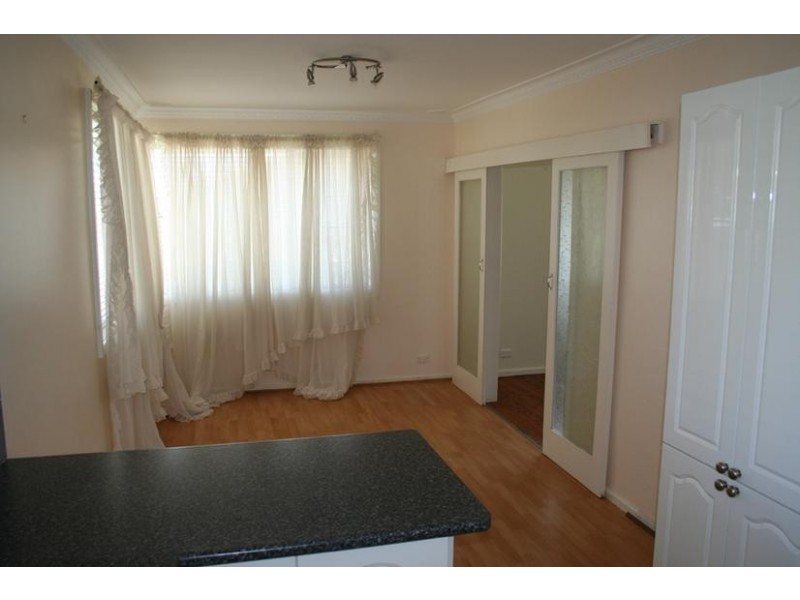 27 Hale Street, Orange NSW 2800