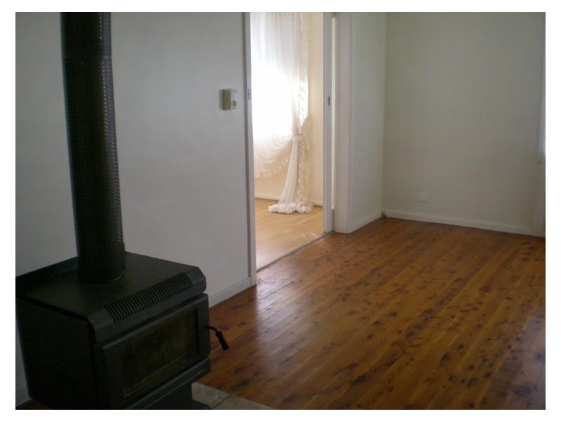 27 Hale Street, Orange NSW 2800