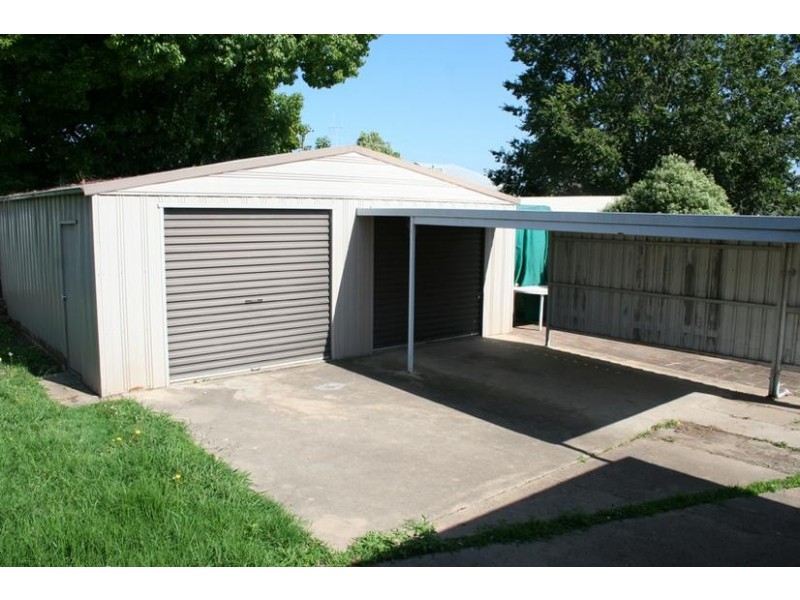 27 Hale Street, Orange NSW 2800