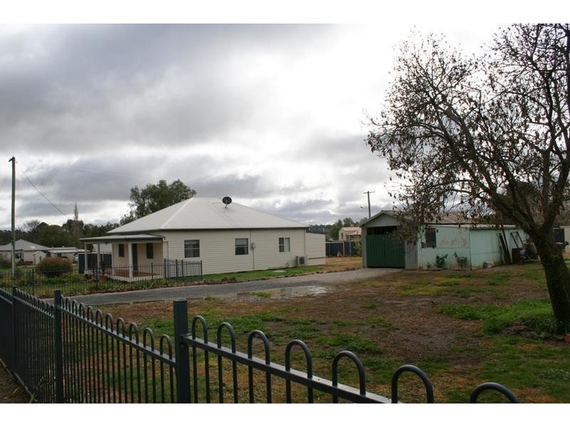 8 Wall Street, Orange NSW 2800